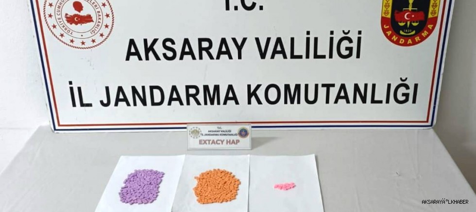  371 ADET EXTACY UYUŞTURUCU HAP ELE GEÇİRİLMİŞTİR